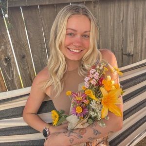 Meet your Posher, Calysta